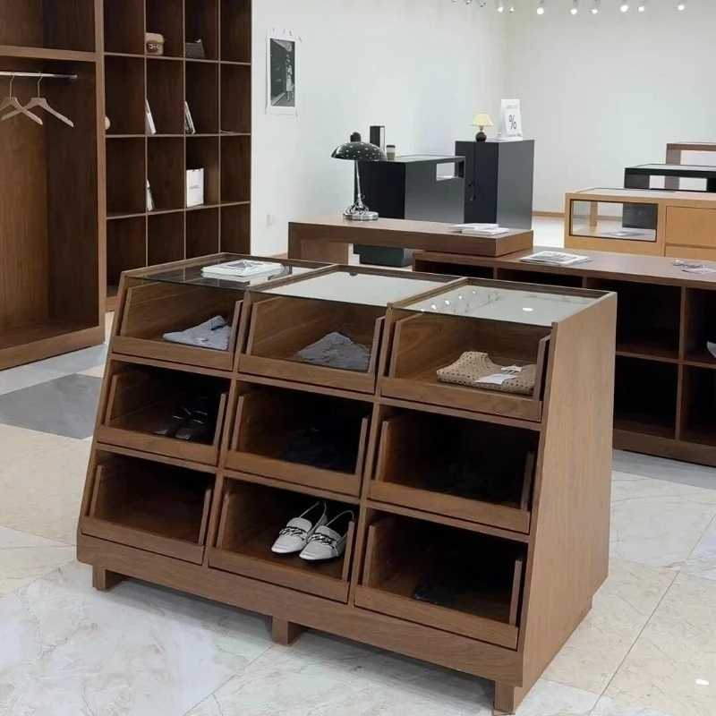 Children's Clothing Store Naka - Furniture Hardware Stores recension och pris